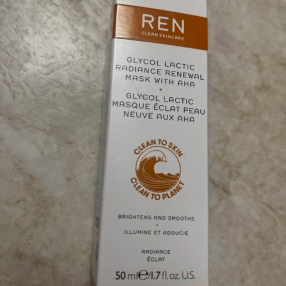 Glycol Lactic Radiance Renewal Mask